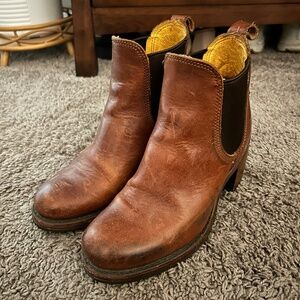 Frye SABRINA CHELSEA